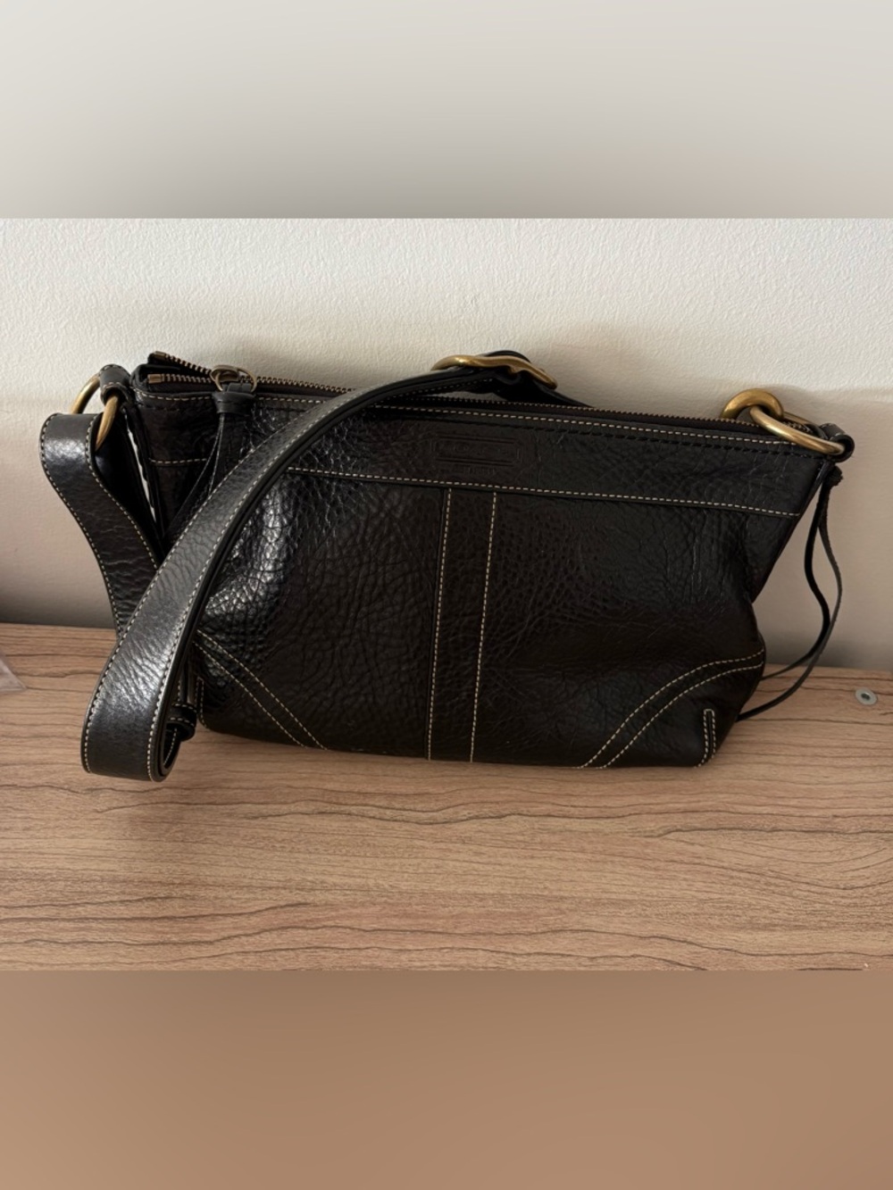 Coach Classic Black Pebbled  Leather Hobo Bag Purse